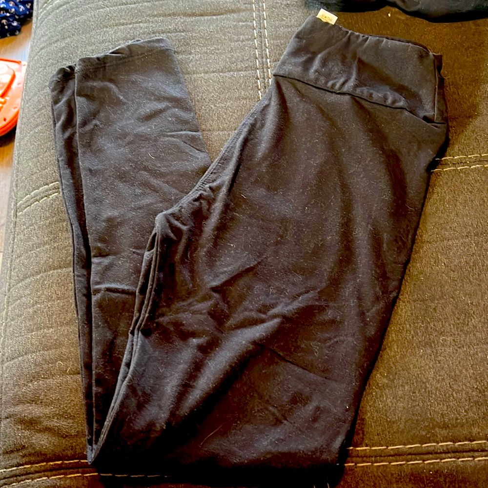 BLACK LULAROE LEGGINGS
